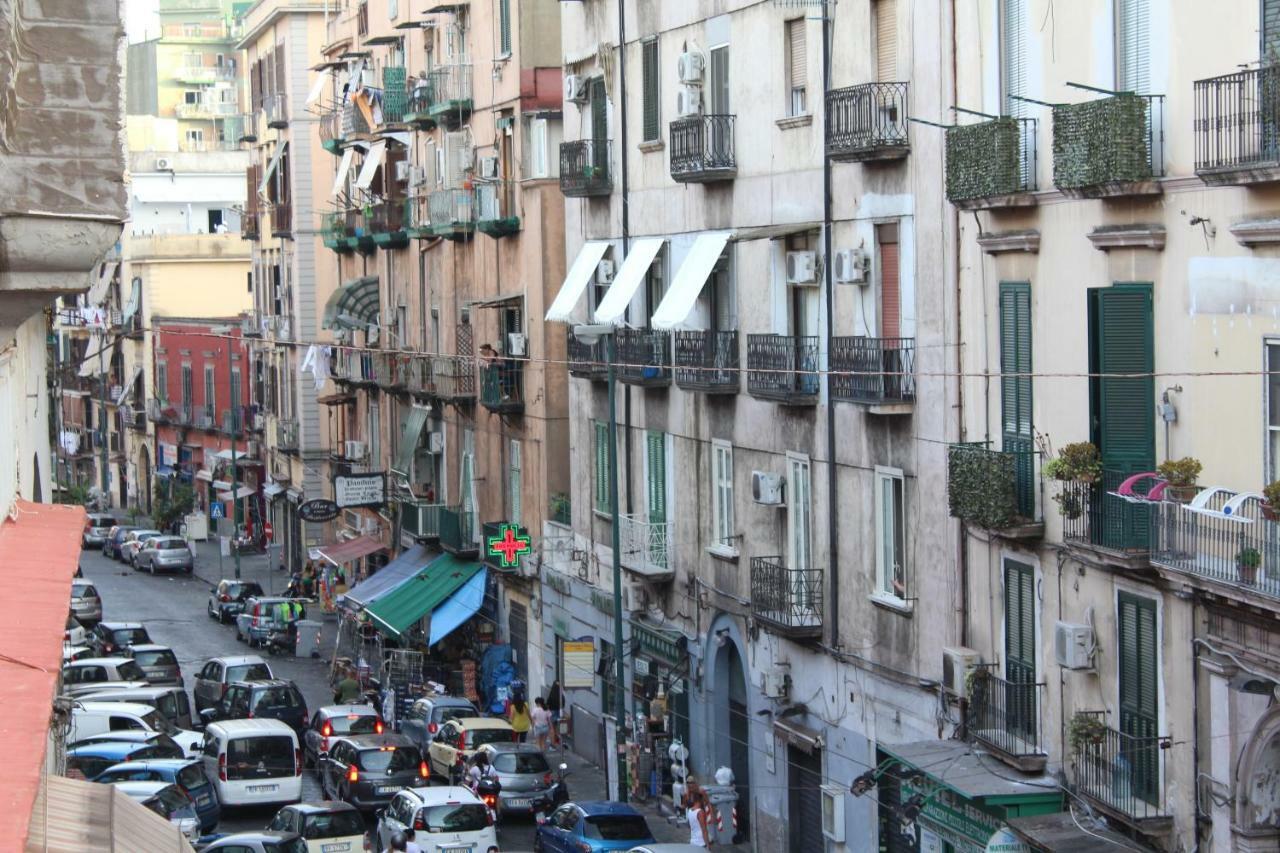 Appartement House Adrian à Naples Extérieur photo